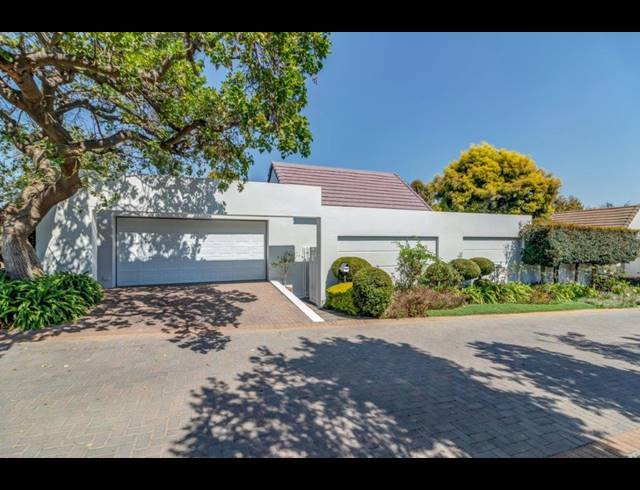 3 BEDROOM HOUSE SOLD IN CEDAR LAKES